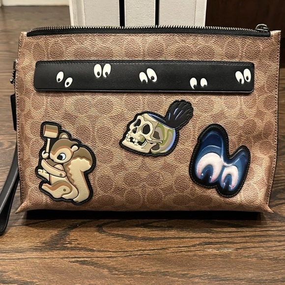 Coach Disney Dark Fairytale Spooky Eye Extra Large Wristlet Pouch NWOT Rare - Picture 12 of 12